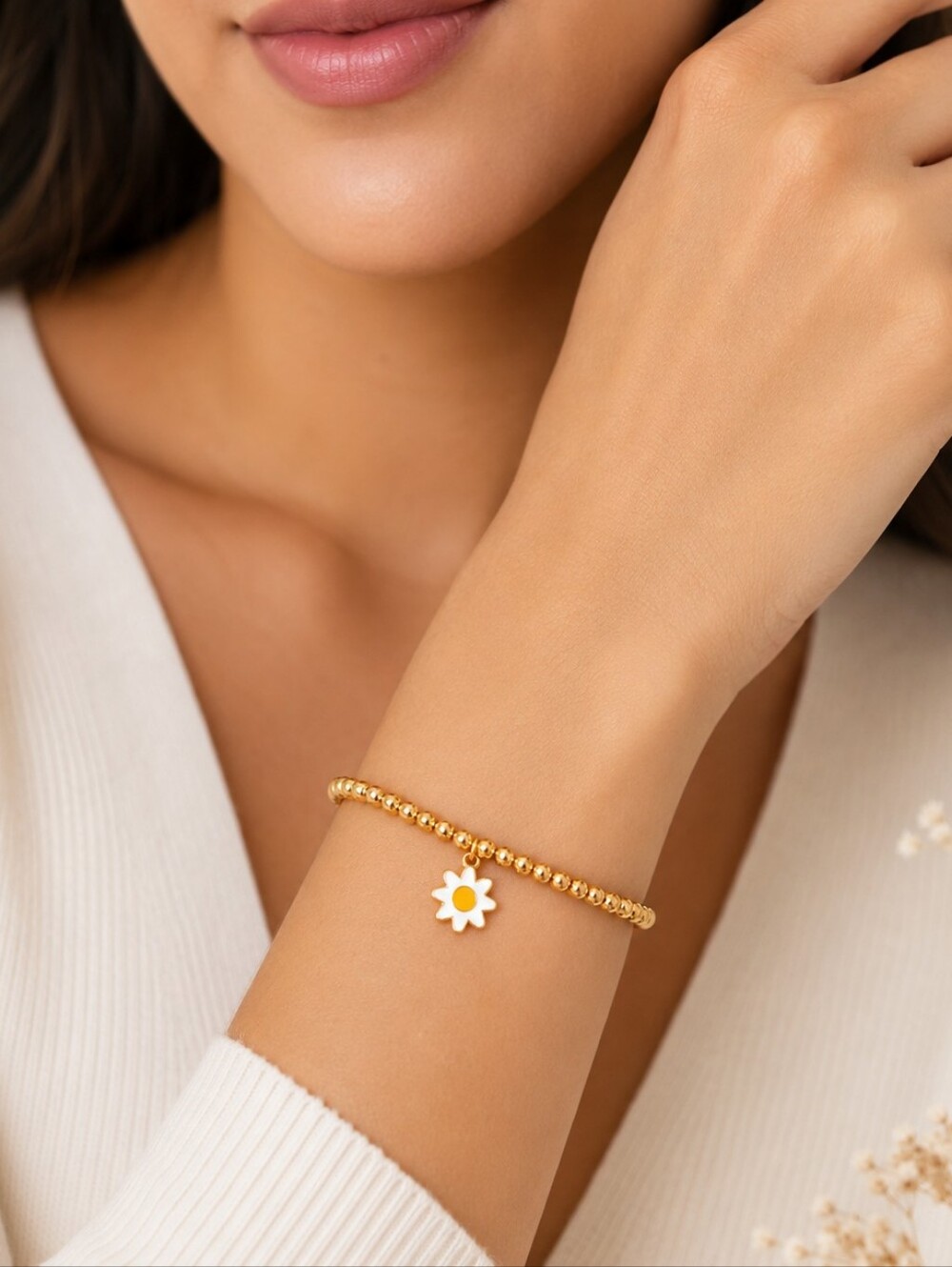 Luxury💎Rich Girl Vibes Designer Inspired Gold Ball Beaded Bracelet Daisy Charm